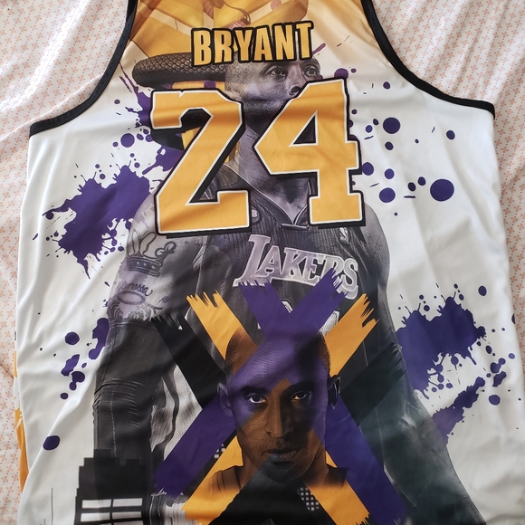 Kobe bryant jersey - Picture 2 of 2